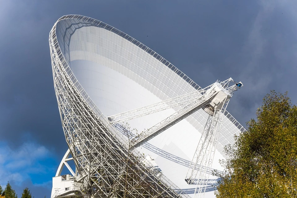 radio-telescope-